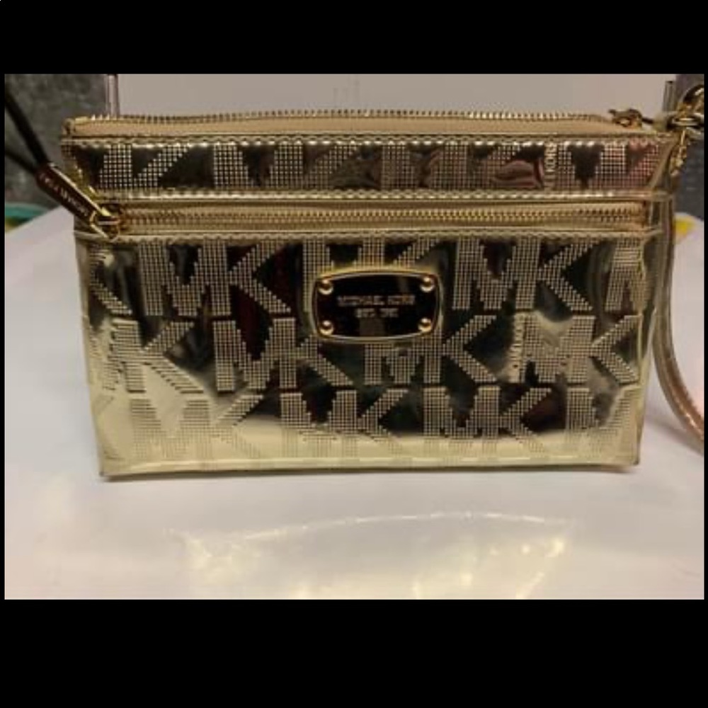 COPY - Michael Kors Gold Wristlet